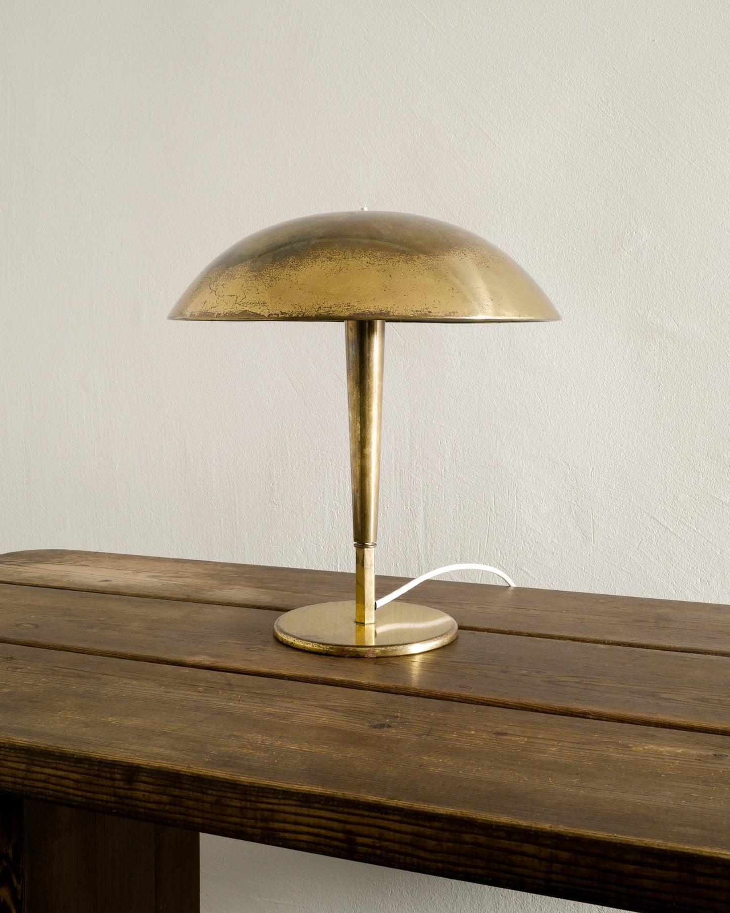 PAAVO TYNELL "5061" TABLE LAMP, 1940s