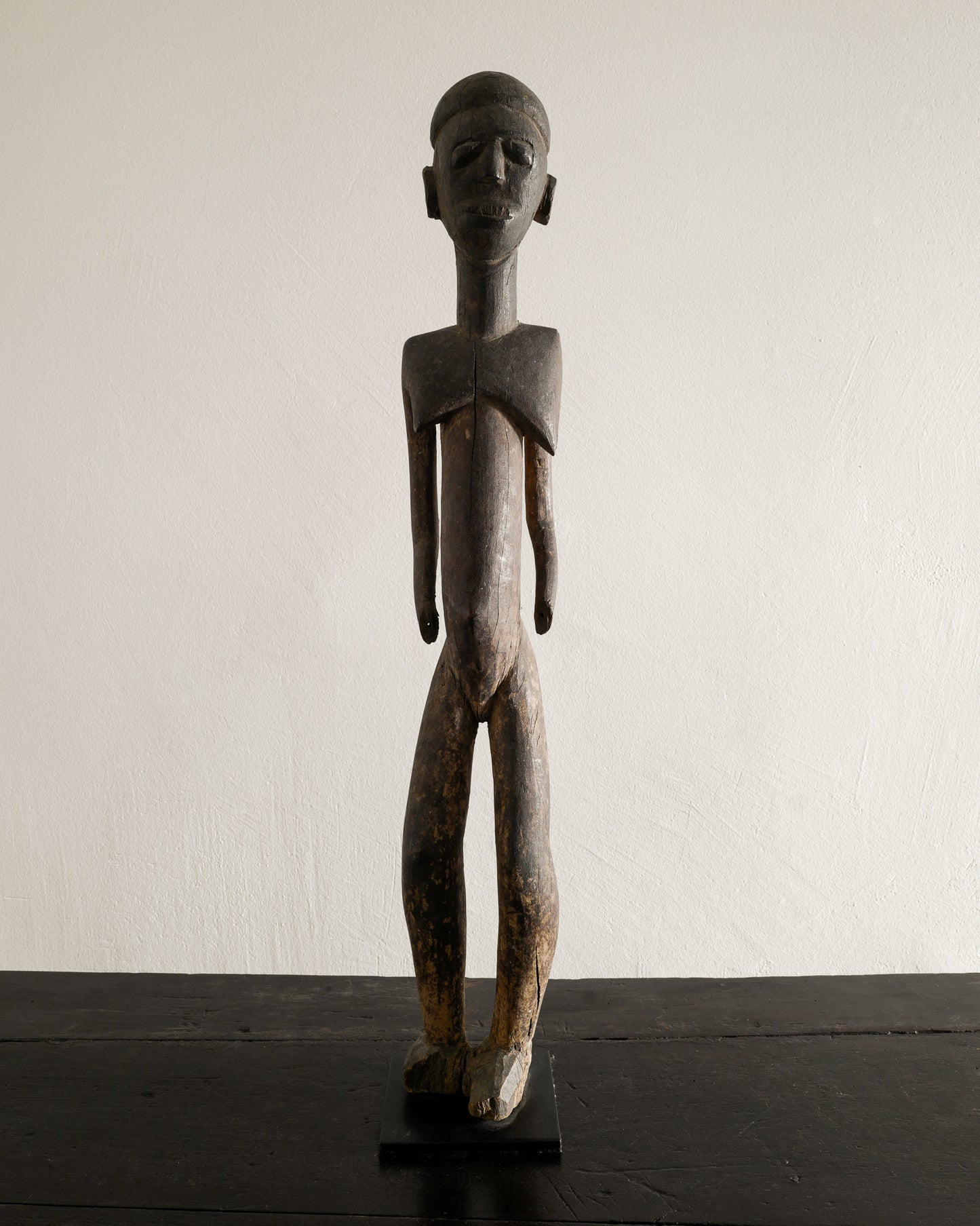 WOODEN LOBI FEMALE FIGURE, BURKINA FASO 1940s