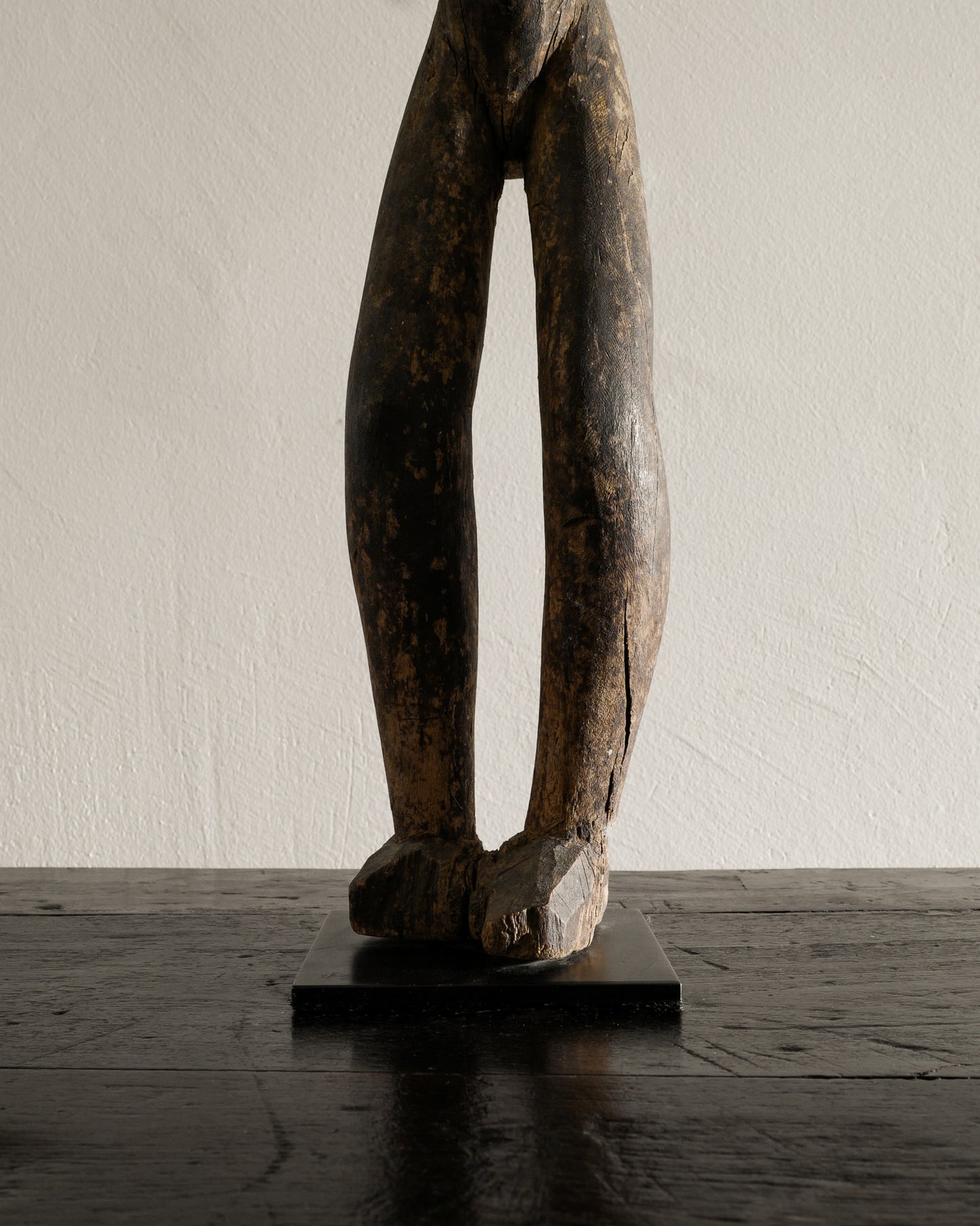 WOODEN LOBI FEMALE FIGURE, BURKINA FASO 1940s