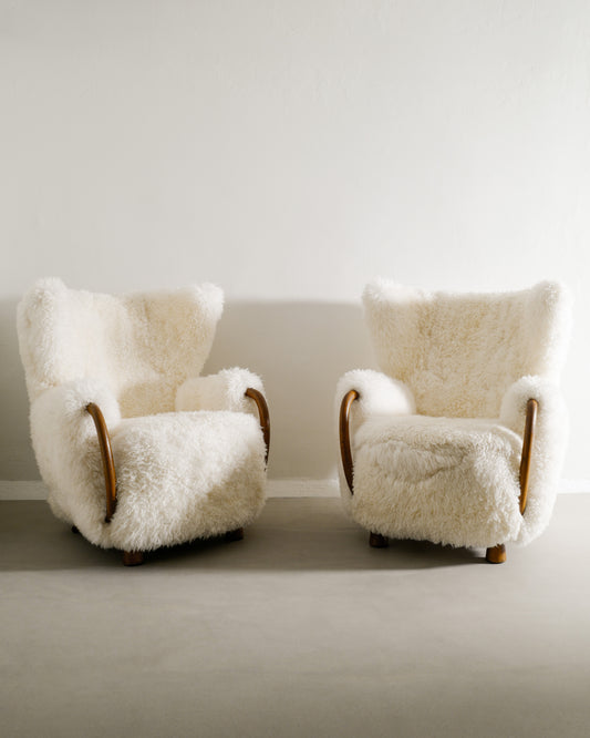 PAIR OF VIGGO BOESEN ARMCHAIRS, 1940s