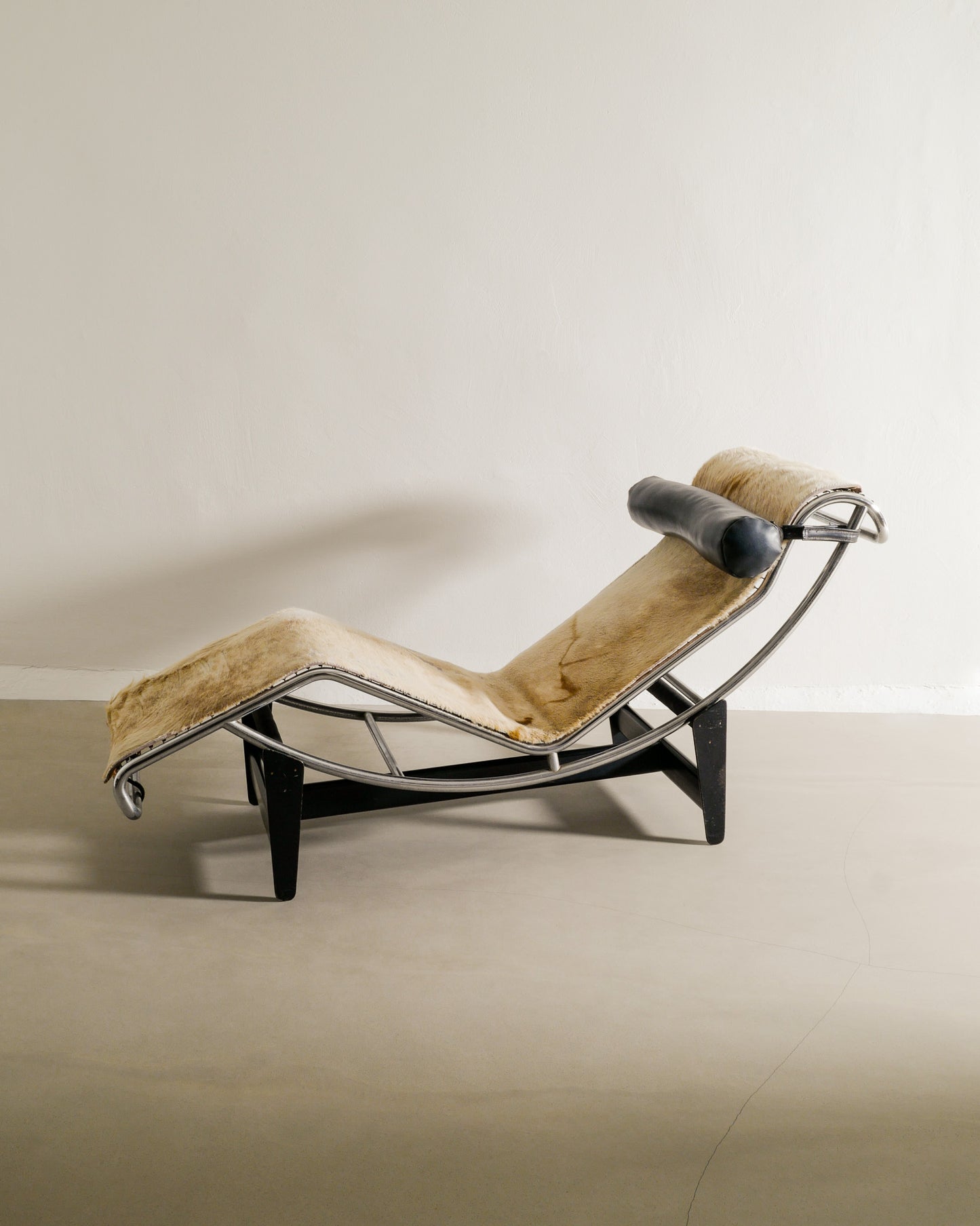 LE CORBUSIER "LC4" CHAISE, 1960s