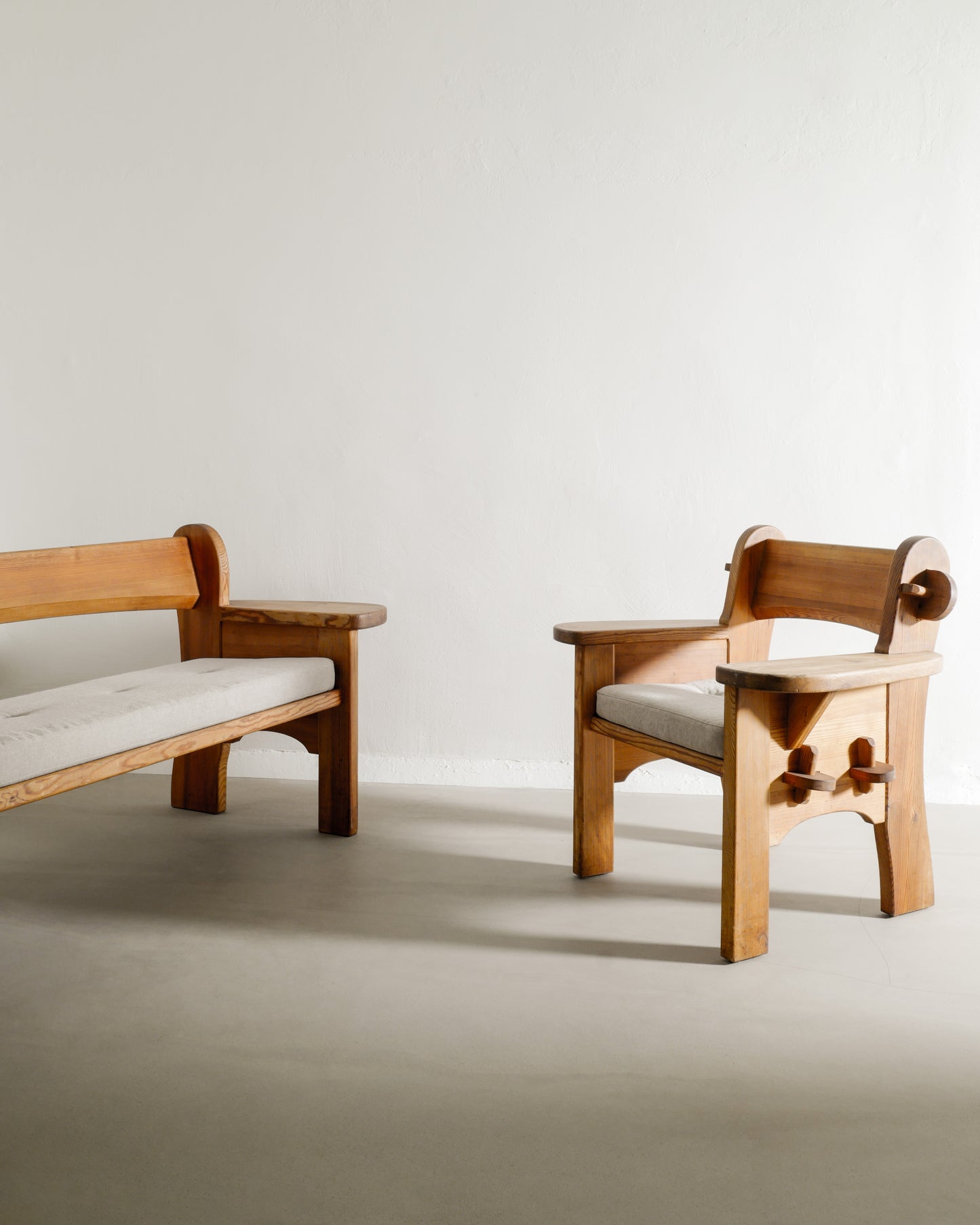 DAVID ROSÈN "BERGA" SOFA & ARMCHAIR, 1930s