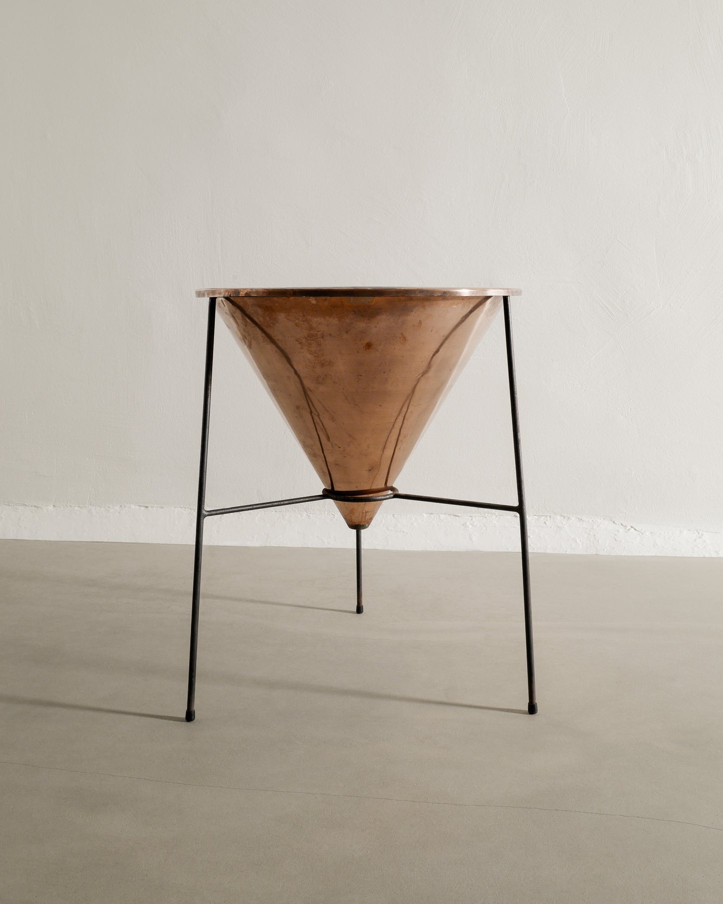 HANS-AGNE JAKOBSSON TRIPOD PLANTER, 1950s