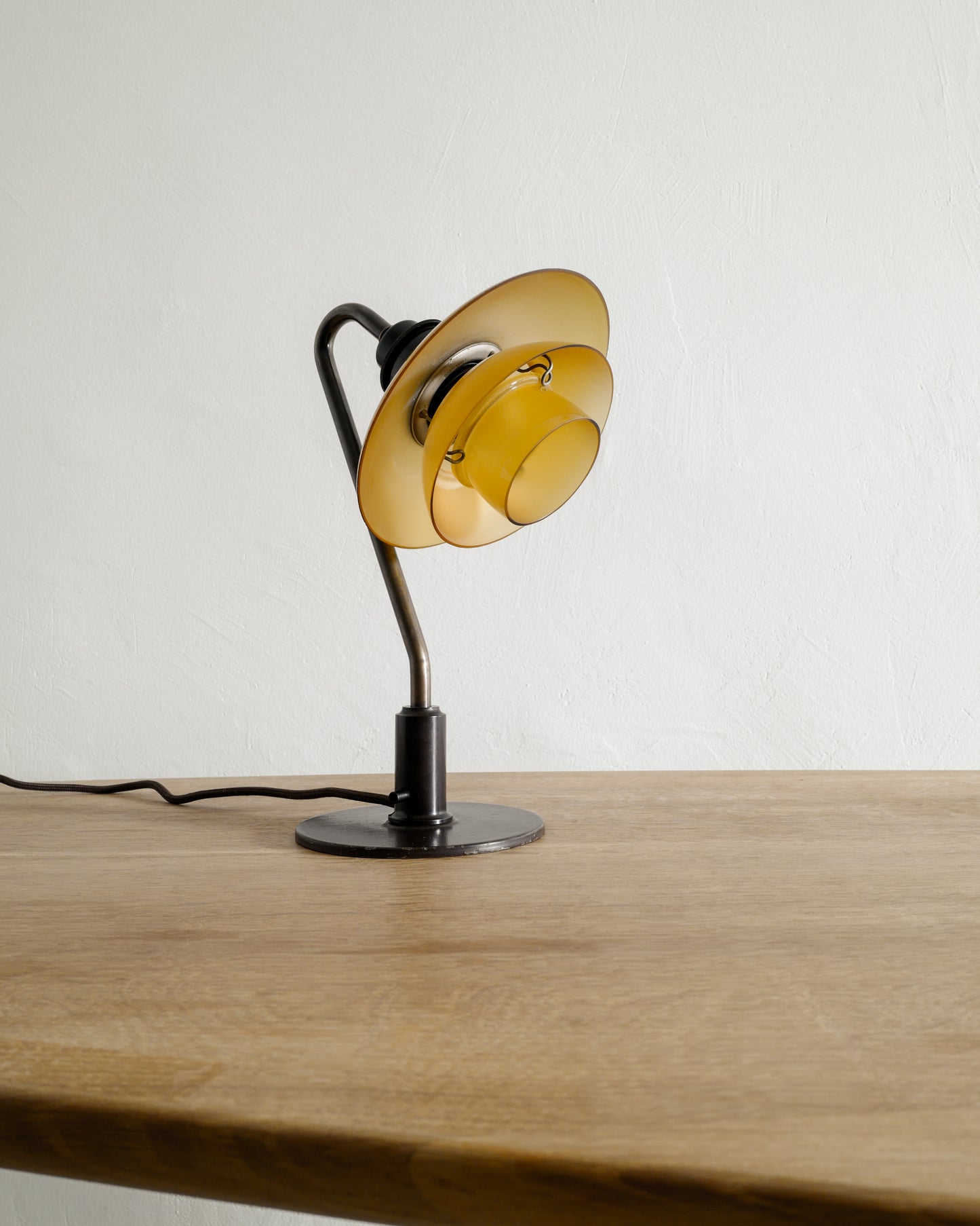 POUL HENNINGSEN "PH 2/2" TABLE LAMP, 1930s